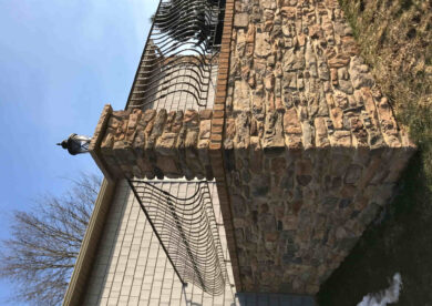 https://kauffmanironworks.com/wp-content/uploads/2023/06/Spring-Grove_1.jpg